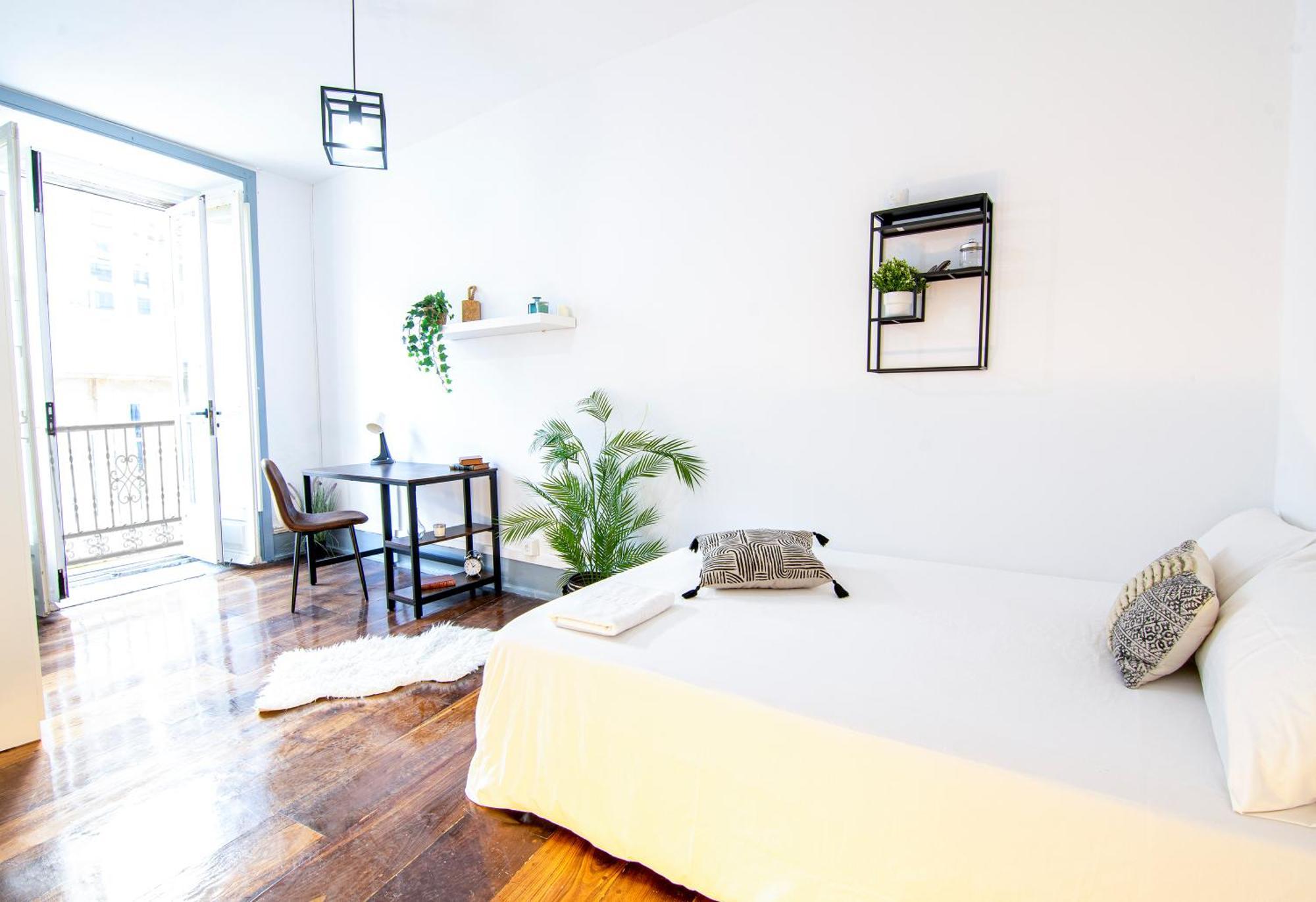 Gran En Plaza De Cervantes Apartment *